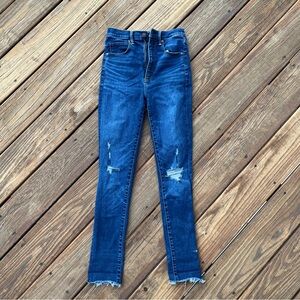 Abercrombie & fitch skinny jeans (like new)
